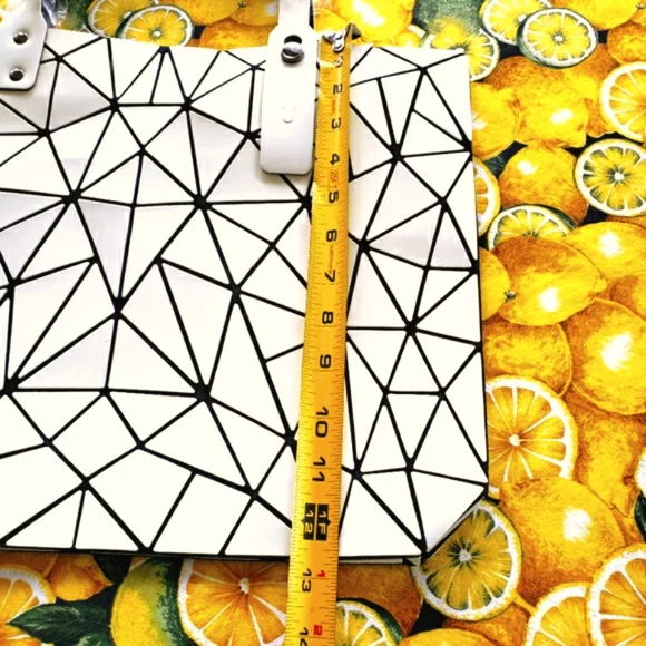 Geometric bag - Picture 2 of 6